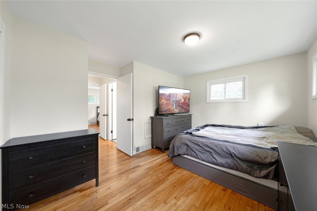 4223 Canterbury Road North Olmsted OH 44070