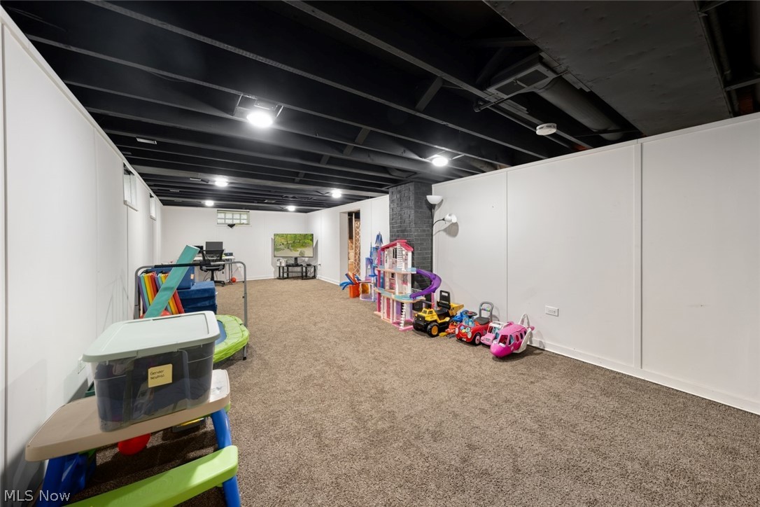 4223 Canterbury Road North Olmsted OH 44070