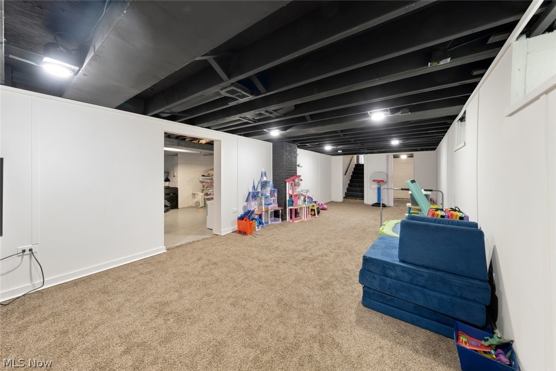 4223 Canterbury Road North Olmsted OH 44070