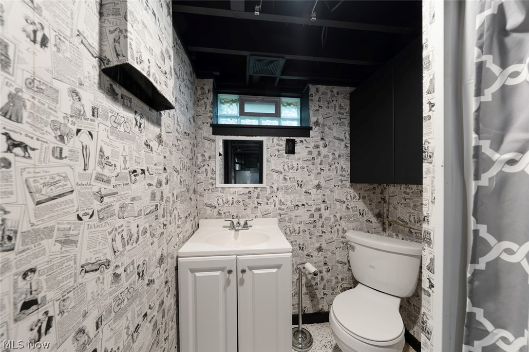 4223 Canterbury Road North Olmsted OH 44070