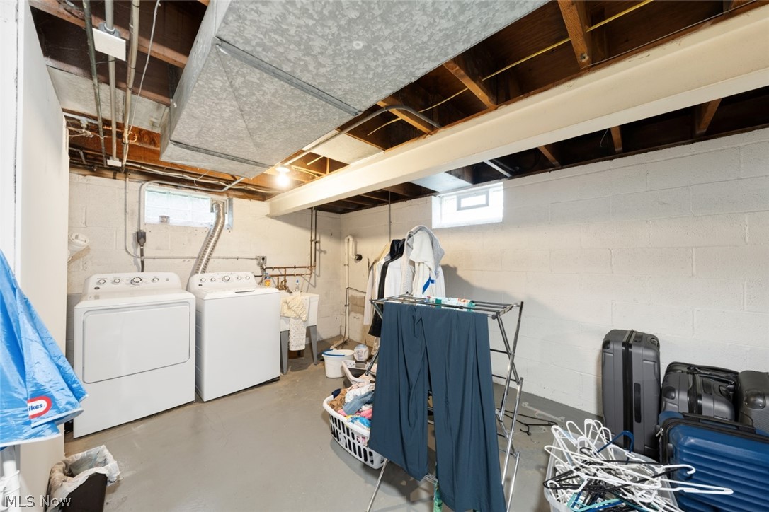 4223 Canterbury Road North Olmsted OH 44070