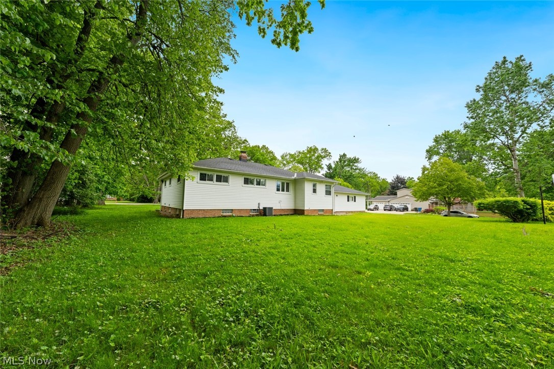4223 Canterbury Road North Olmsted OH 44070