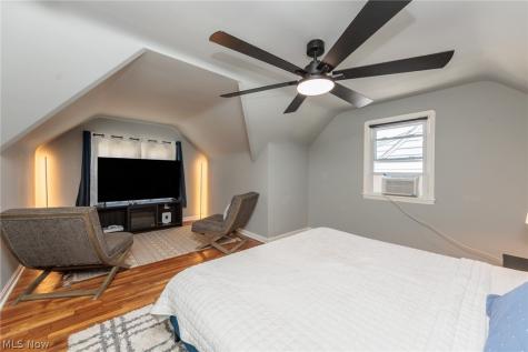 15308 Maplewood Avenue Maple Heights OH 44137