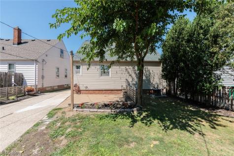 15308 Maplewood Avenue Maple Heights OH 44137