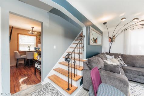 15308 Maplewood Avenue Maple Heights OH 44137
