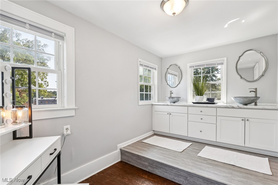 1757 3rd Street Cuyahoga Falls OH 44221