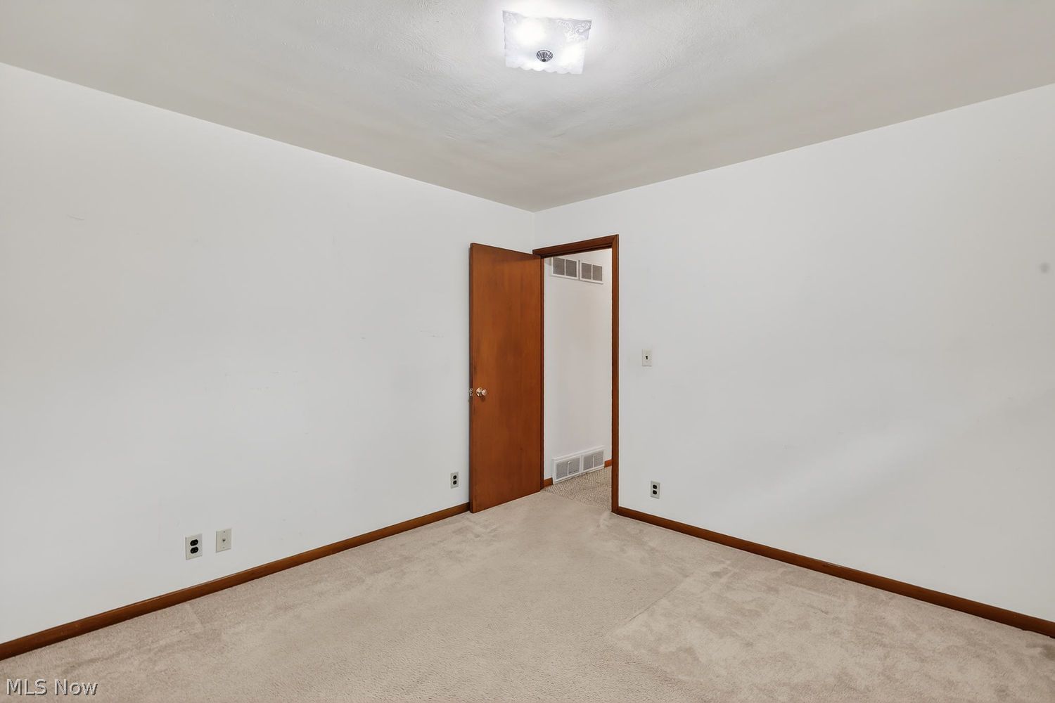 5701 Herbert Road Canfield OH 44406