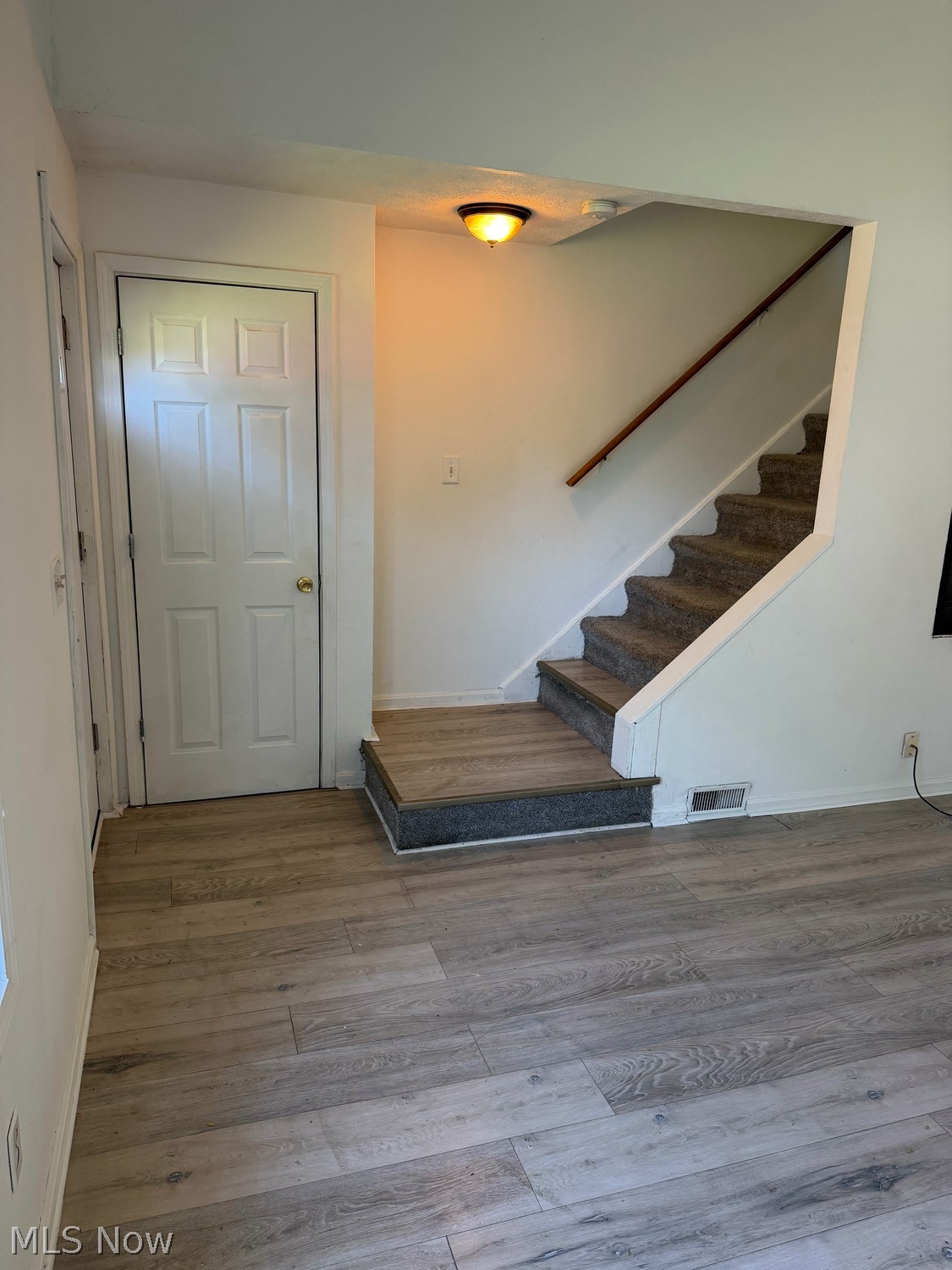 363 Harcourt Road Vermilion OH 44089