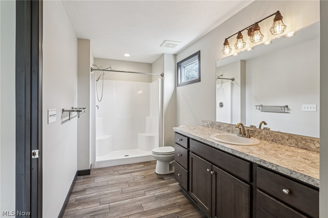471 Tulip Trail Wadsworth OH 44281