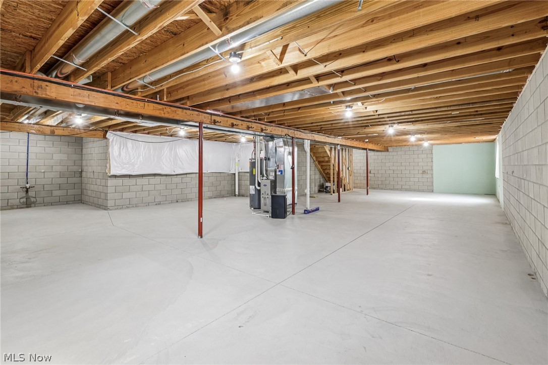 471 Tulip Trail Wadsworth OH 44281