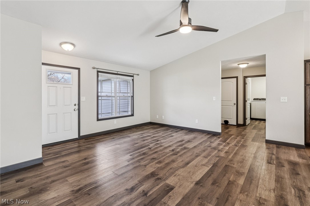 471 Tulip Trail Wadsworth OH 44281