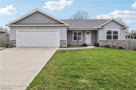 471 Tulip Trail Wadsworth OH 44281