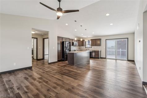 471 Tulip Trail Wadsworth OH 44281