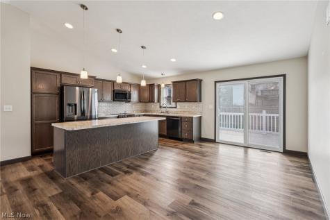 471 Tulip Trail Wadsworth OH 44281