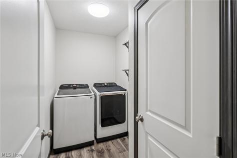 471 Tulip Trail Wadsworth OH 44281