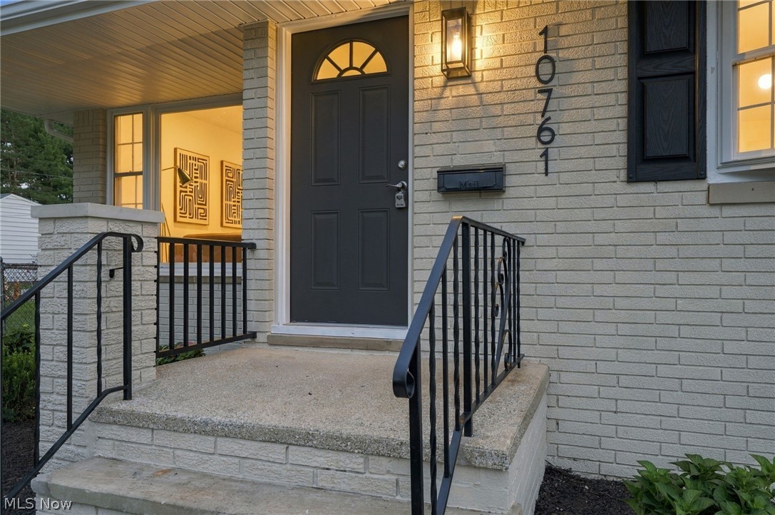 10761 Meadowbrook Drive Parma Heights OH 44130