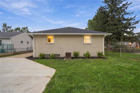 10761 Meadowbrook Drive Parma Heights OH 44130
