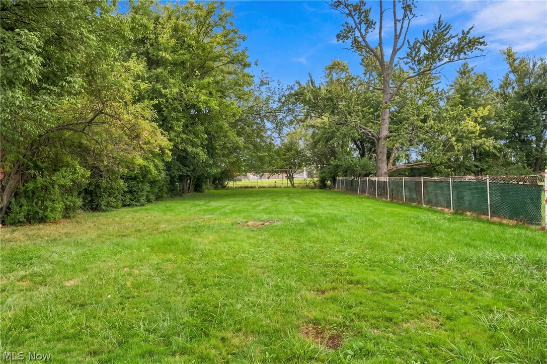 10761 Meadowbrook Drive Parma Heights OH 44130