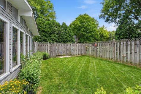 187 Fox Run Drive Munroe Falls OH 44262