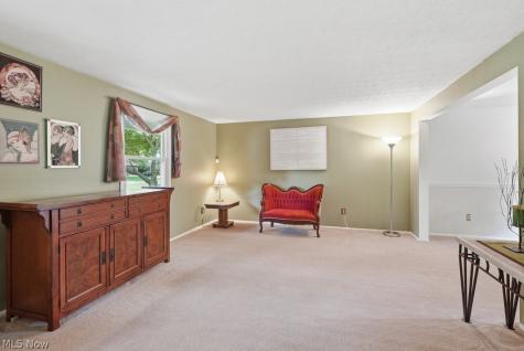 187 Fox Run Drive Munroe Falls OH 44262