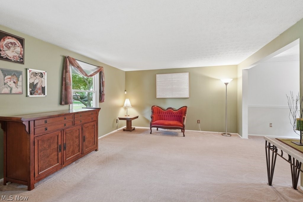 187 Fox Run Drive Munroe Falls OH 44262