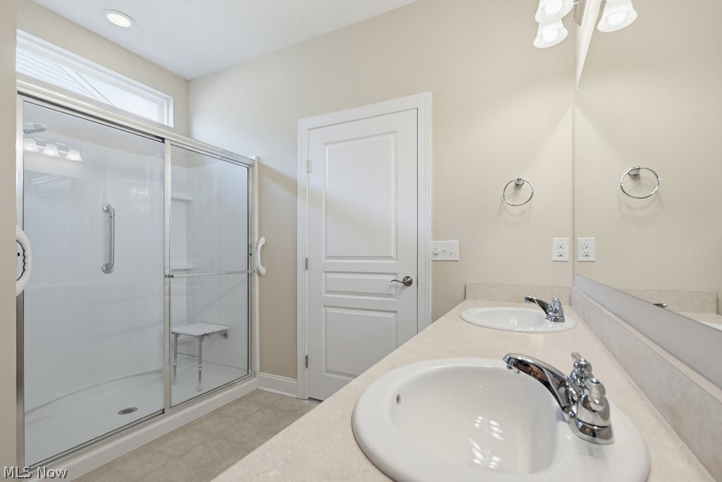 38475 Kingsbury Drive North Ridgeville OH 44039