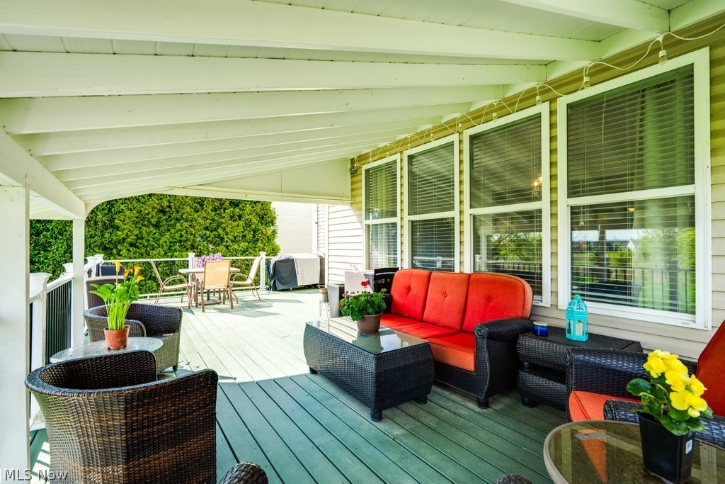 38475 Kingsbury Drive North Ridgeville OH 44039