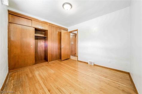 25542 Concord Drive Beachwood OH 44122