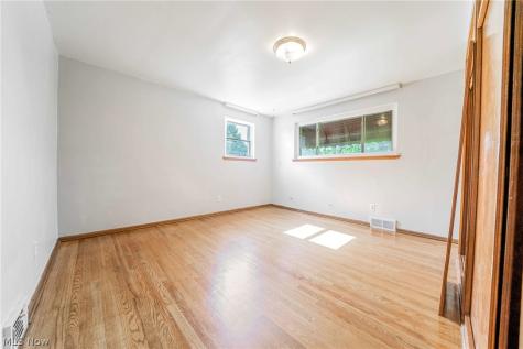 25542 Concord Drive Beachwood OH 44122