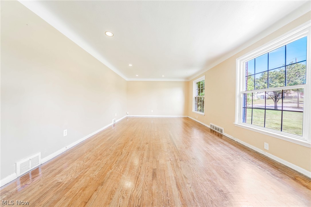 25542 Concord Drive Beachwood OH 44122