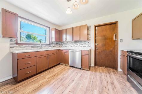 25542 Concord Drive Beachwood OH 44122