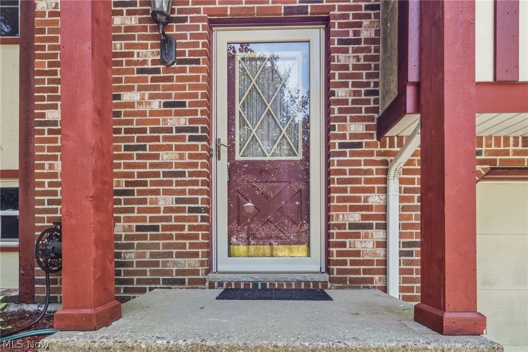 2606 Northam Circle NW North Canton OH 44720
