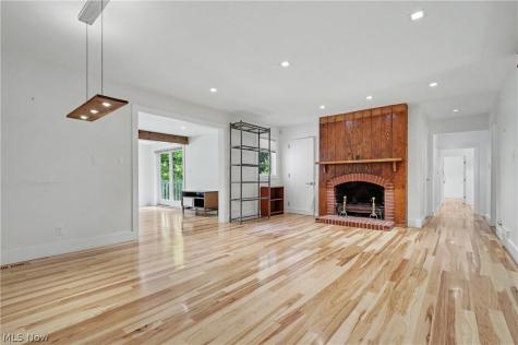 4389 Everett Road Richfield OH 44286