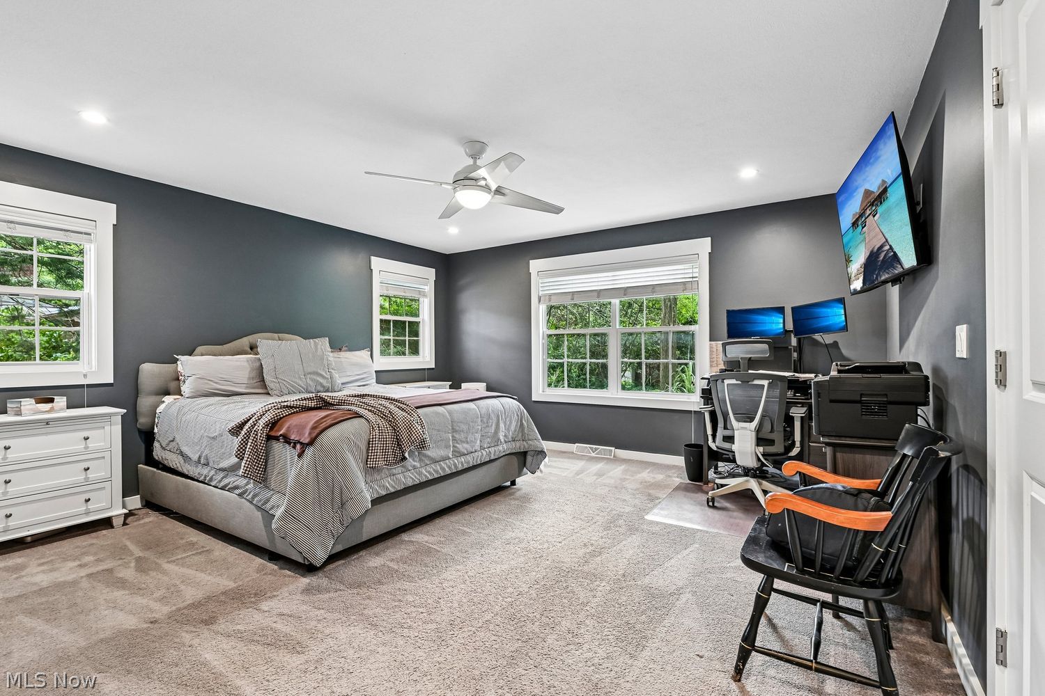 30207 Winsor Drive Bay Village OH 44140