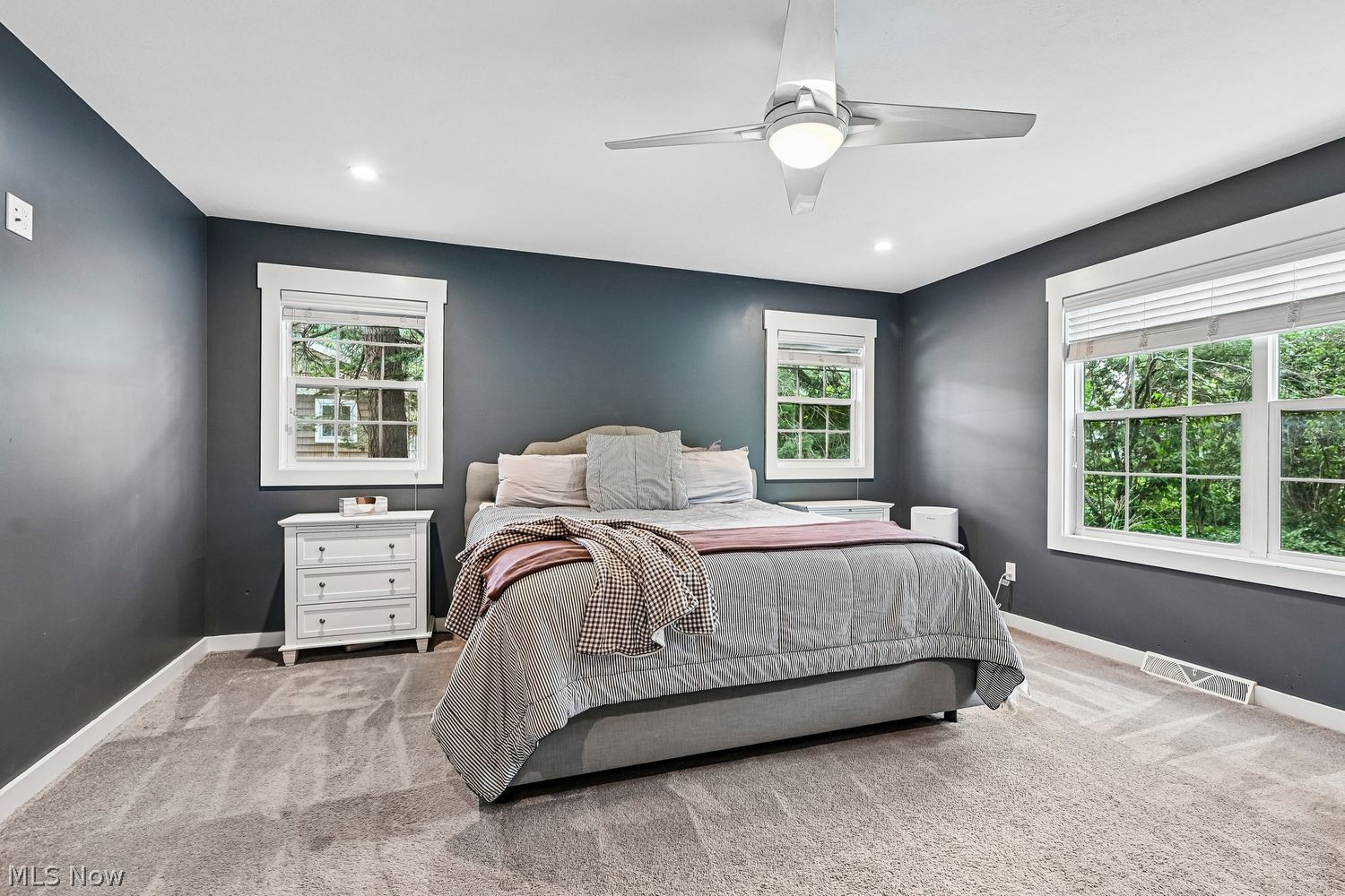 30207 Winsor Drive Bay Village OH 44140