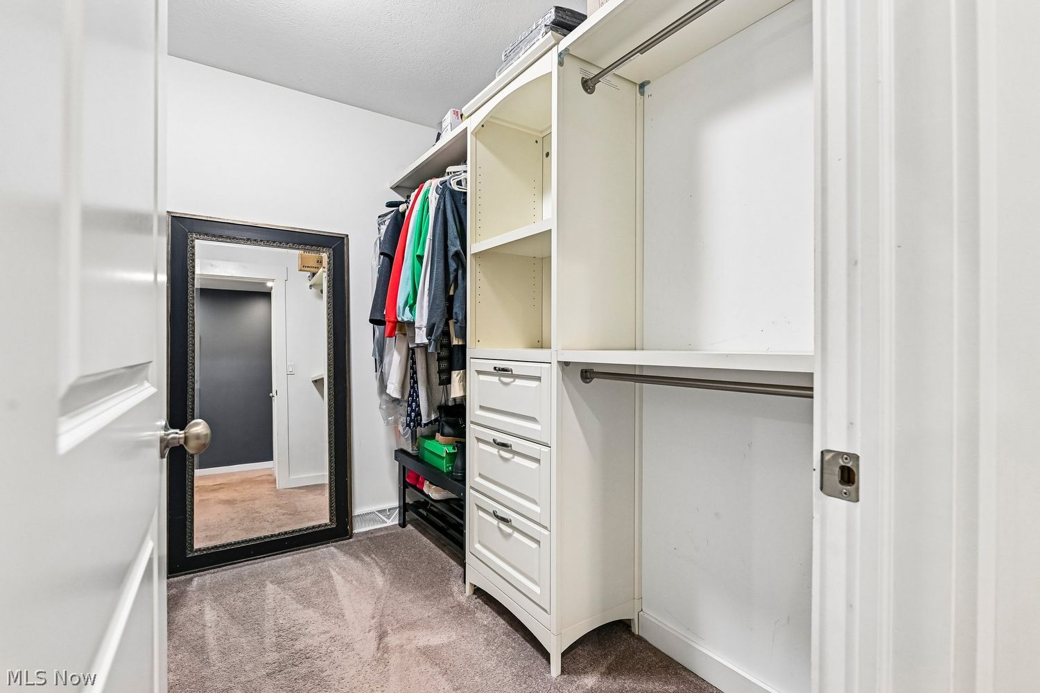 30207 Winsor Drive Bay Village OH 44140