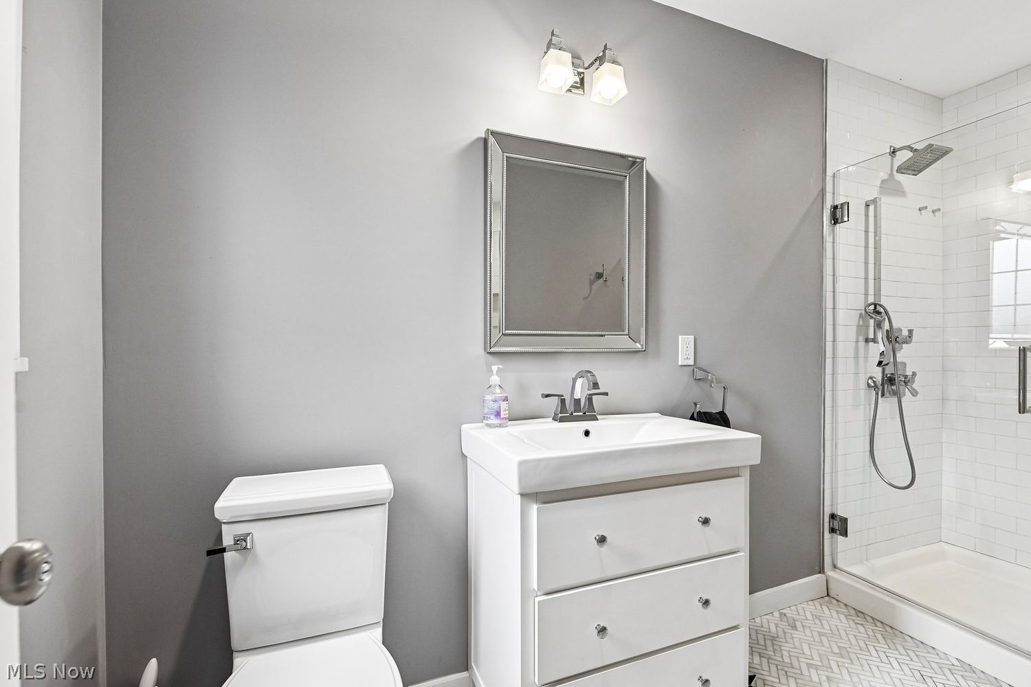 30207 Winsor Drive Bay Village OH 44140