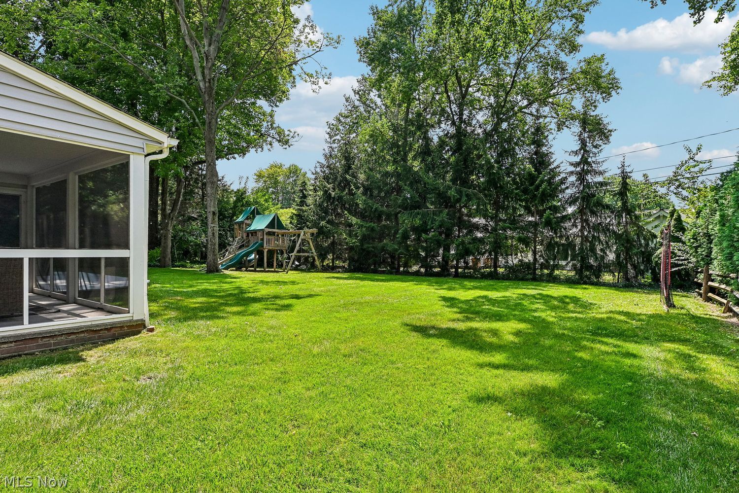 30207 Winsor Drive Bay Village OH 44140
