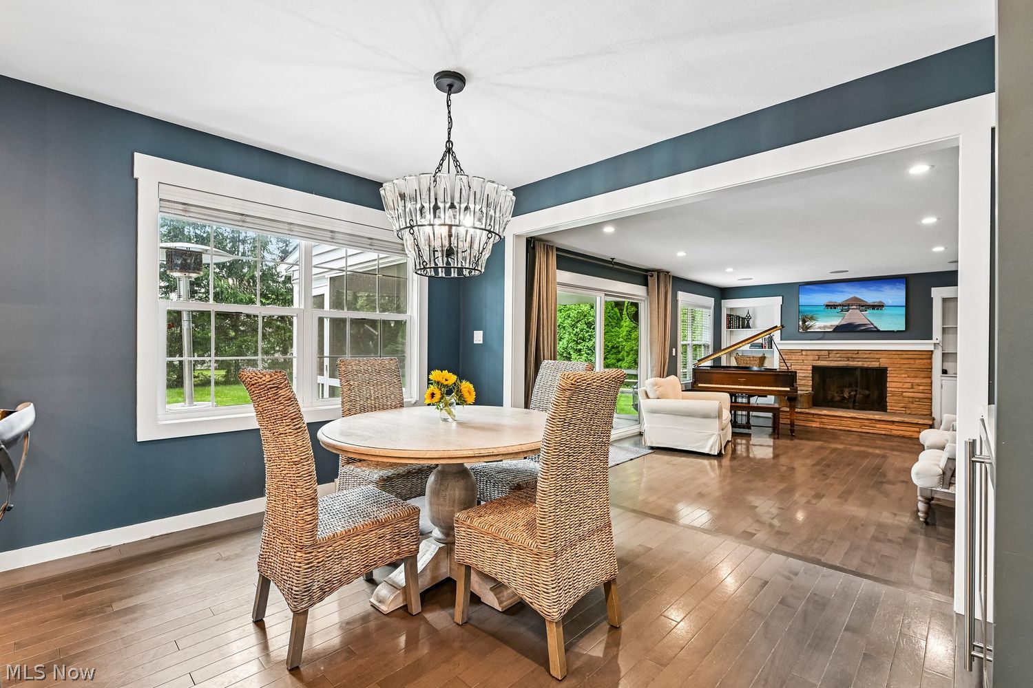 30207 Winsor Drive Bay Village OH 44140