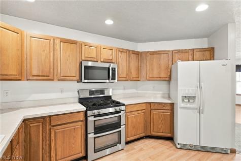 507 Ledge Road Macedonia OH 44056