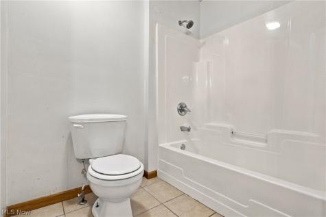 507 Ledge Road Macedonia OH 44056