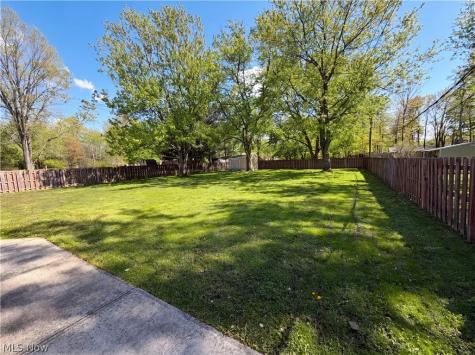 5444 Kenbridge Drive Cleveland OH 44143