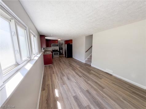 5444 Kenbridge Drive Cleveland OH 44143