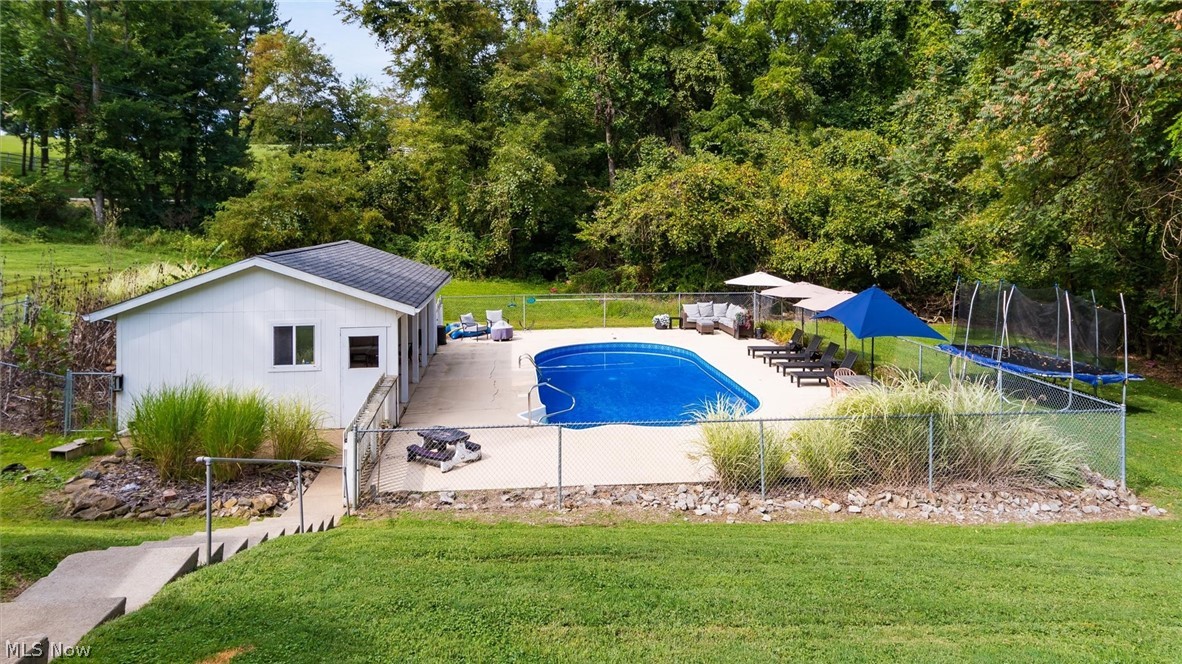 10525 Twin Oaks Drive Cambridge OH 43725