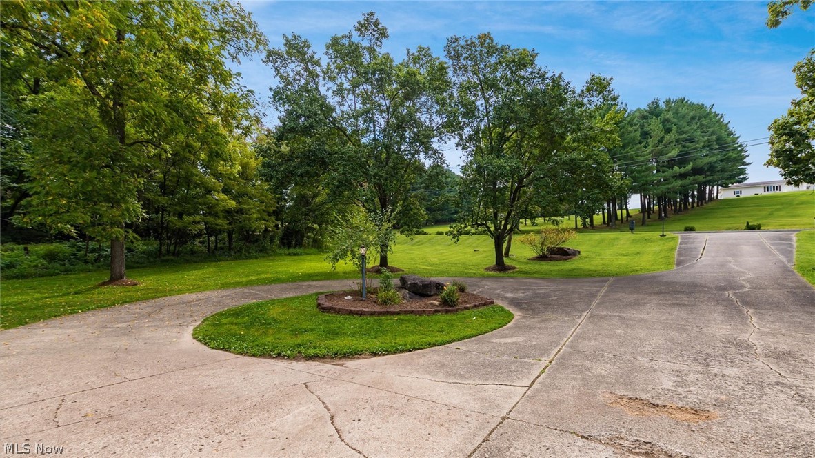 10525 Twin Oaks Drive Cambridge OH 43725
