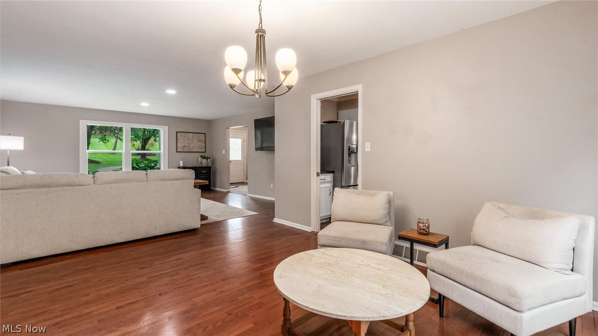 10525 Twin Oaks Drive Cambridge OH 43725
