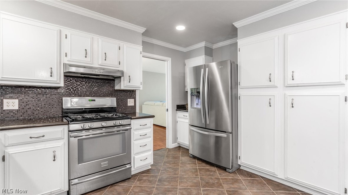 10525 Twin Oaks Drive Cambridge OH 43725