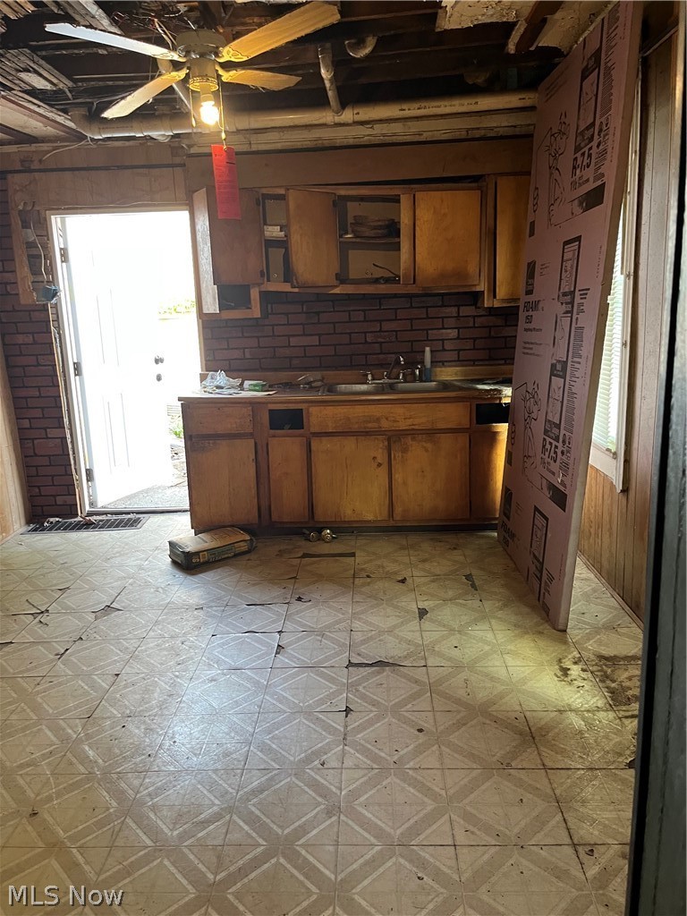 3123 W 56th Street Cleveland OH 44102
