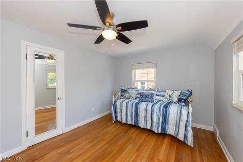 21130 Edgecliff Drive Euclid OH 44123