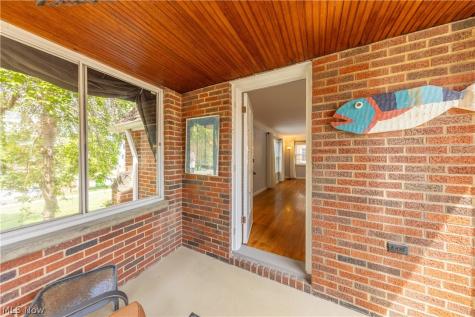 21130 Edgecliff Drive Euclid OH 44123